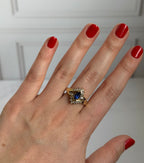 Anillo de zafiro corindón con diamantes naturales en oro de 10k