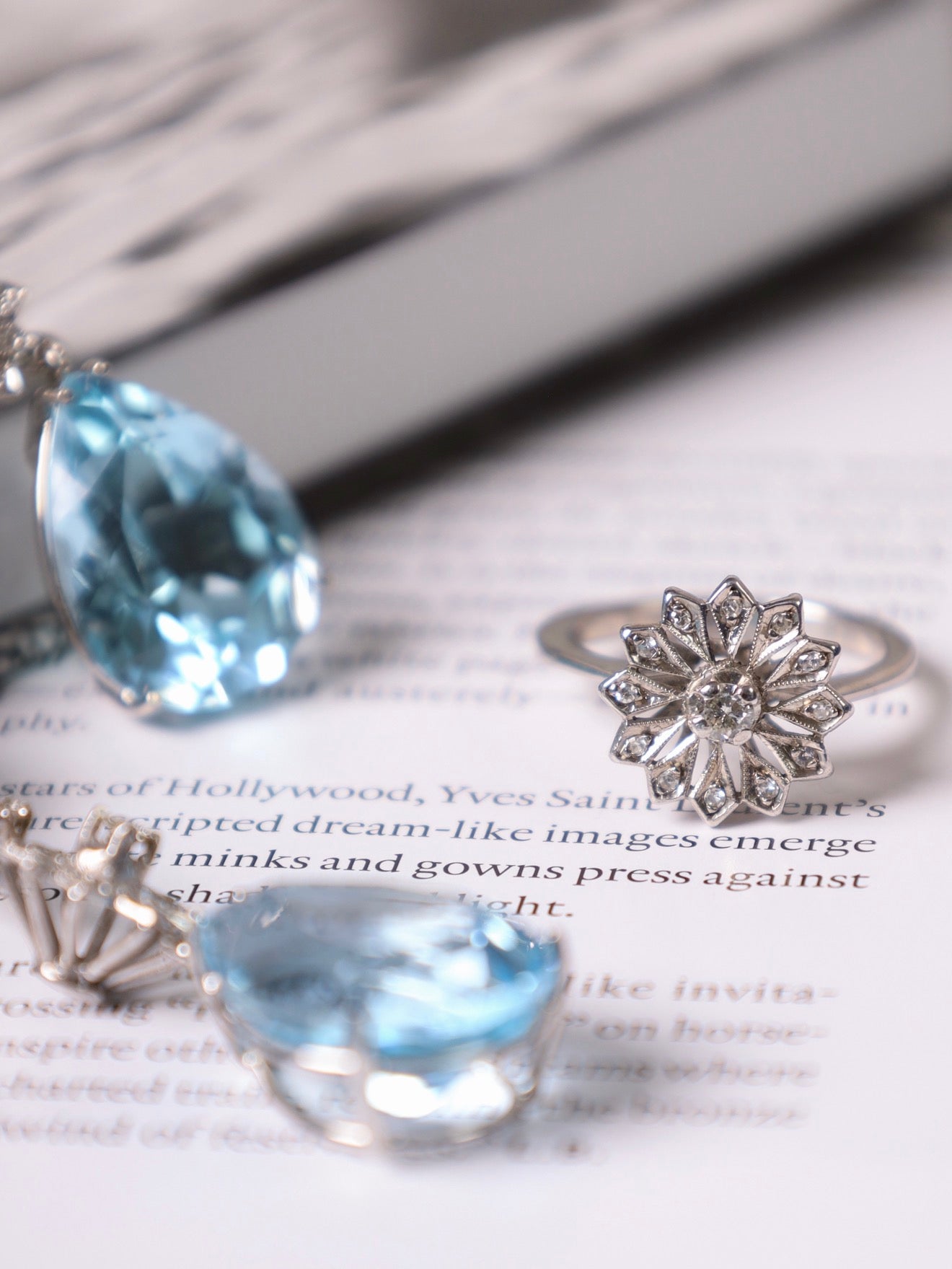 Set de aguamarinas y diamantes naturales en oro de 14k