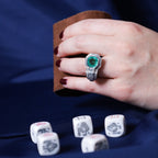 Anillo Art Déco de esmeralda con diamantes