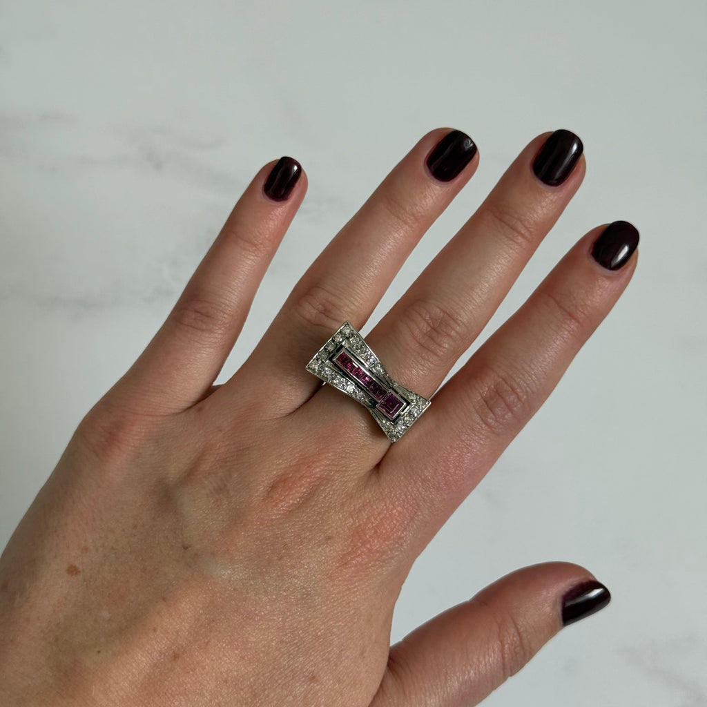 Anillo de Rubíes Art Déco
