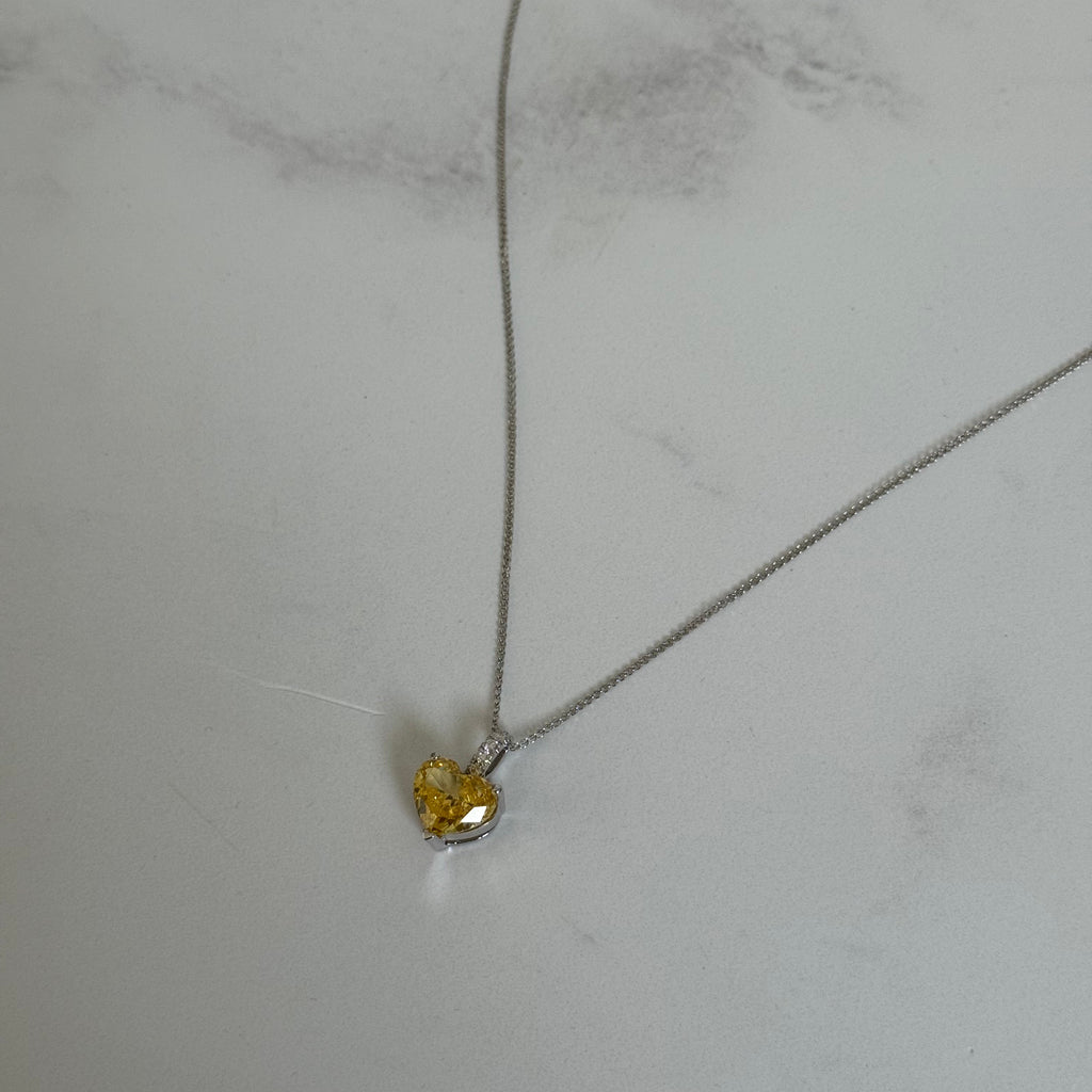 Dije de citrina corazón