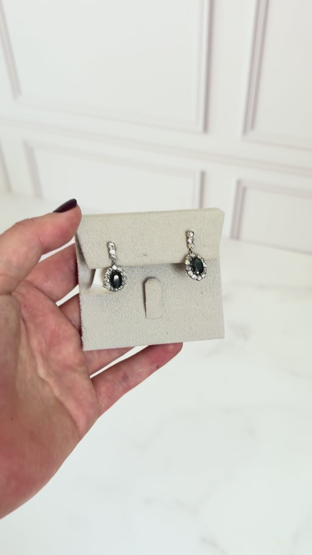 Aretes de rosetas con zafiros y diamantes