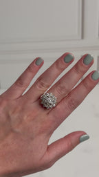 Anillo cluster de diamantes