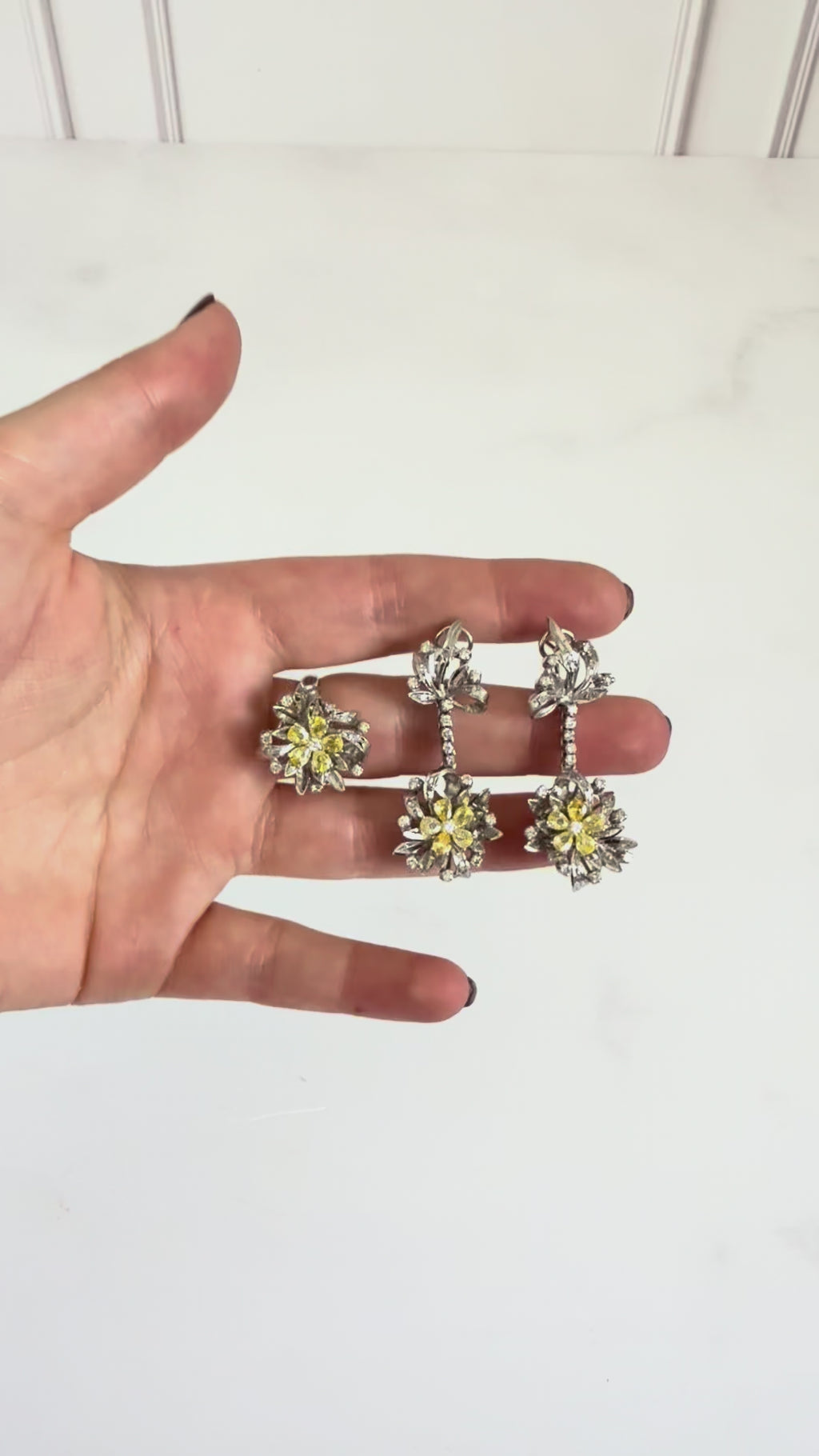 Set floral de diamantes canarios